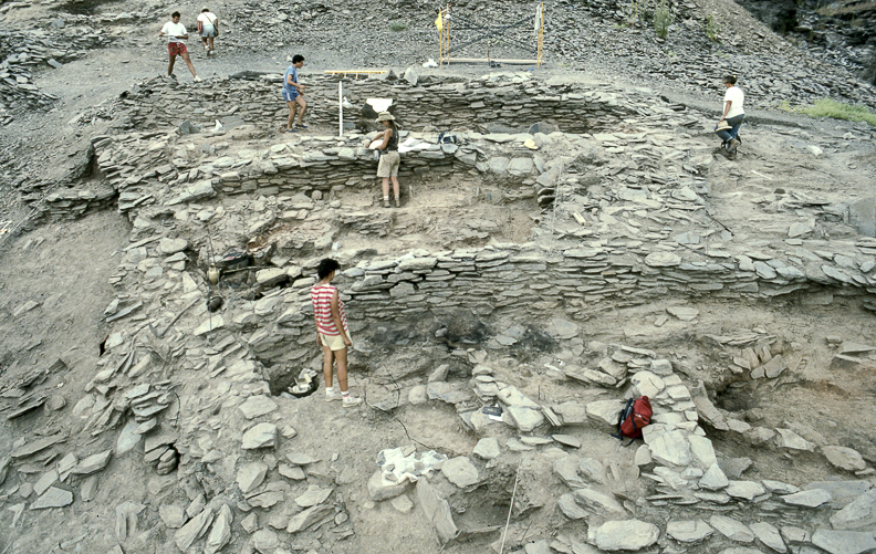 18  ExcavaciÃ³n PeÃ±alosa (JaÃ©n) 1989